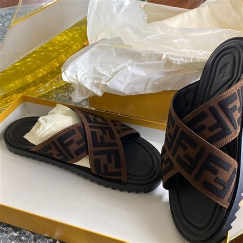 how do fendi slides run